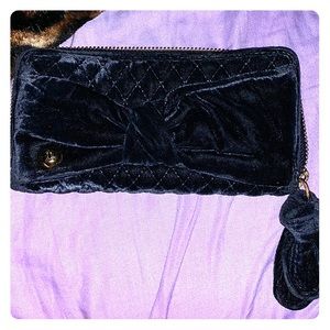 Navy blue juicy couture wallet